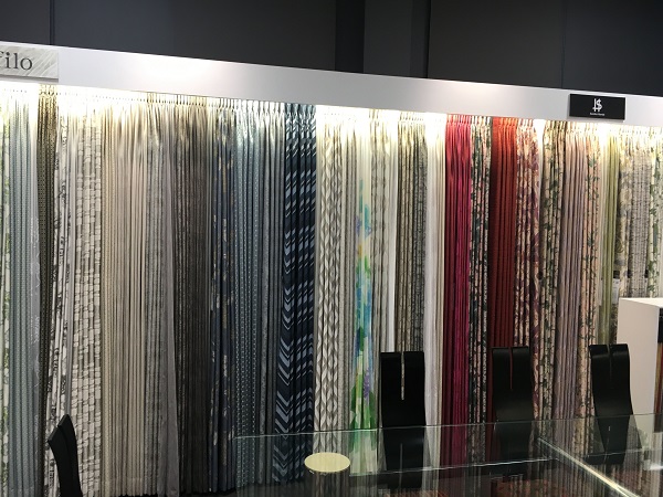 川島織物セルコンショールームにて、カーテンの勉強会を開きました！ | 札幌オーダーカーテン工房
