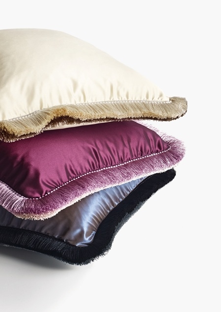 profile_acce_p03_18.indd